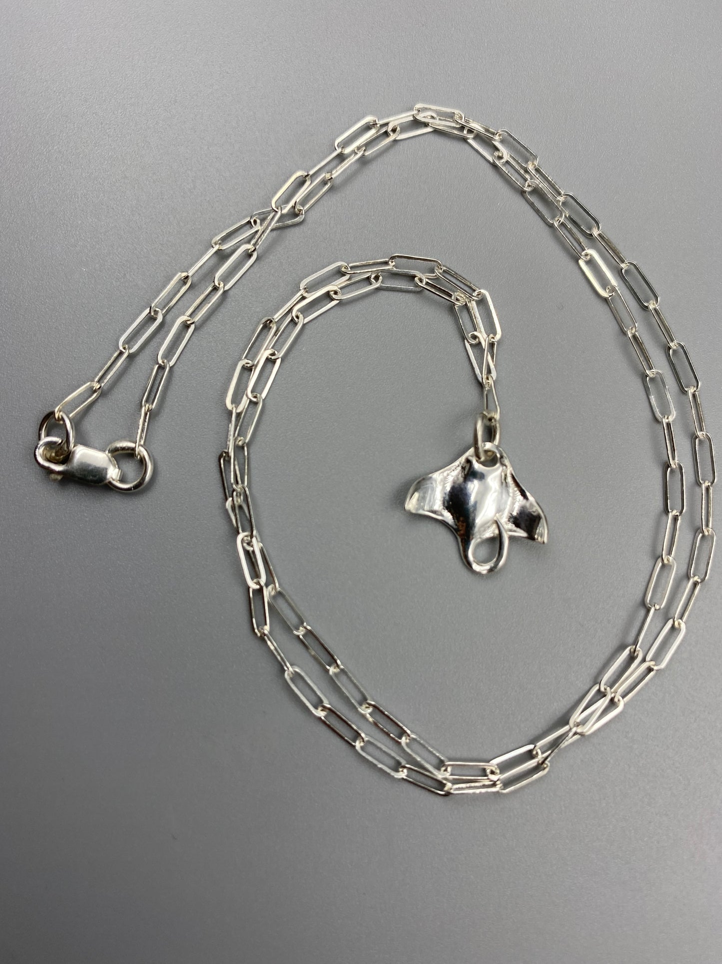Manta ray charm skinny trace chain necklace in Sterling Silver