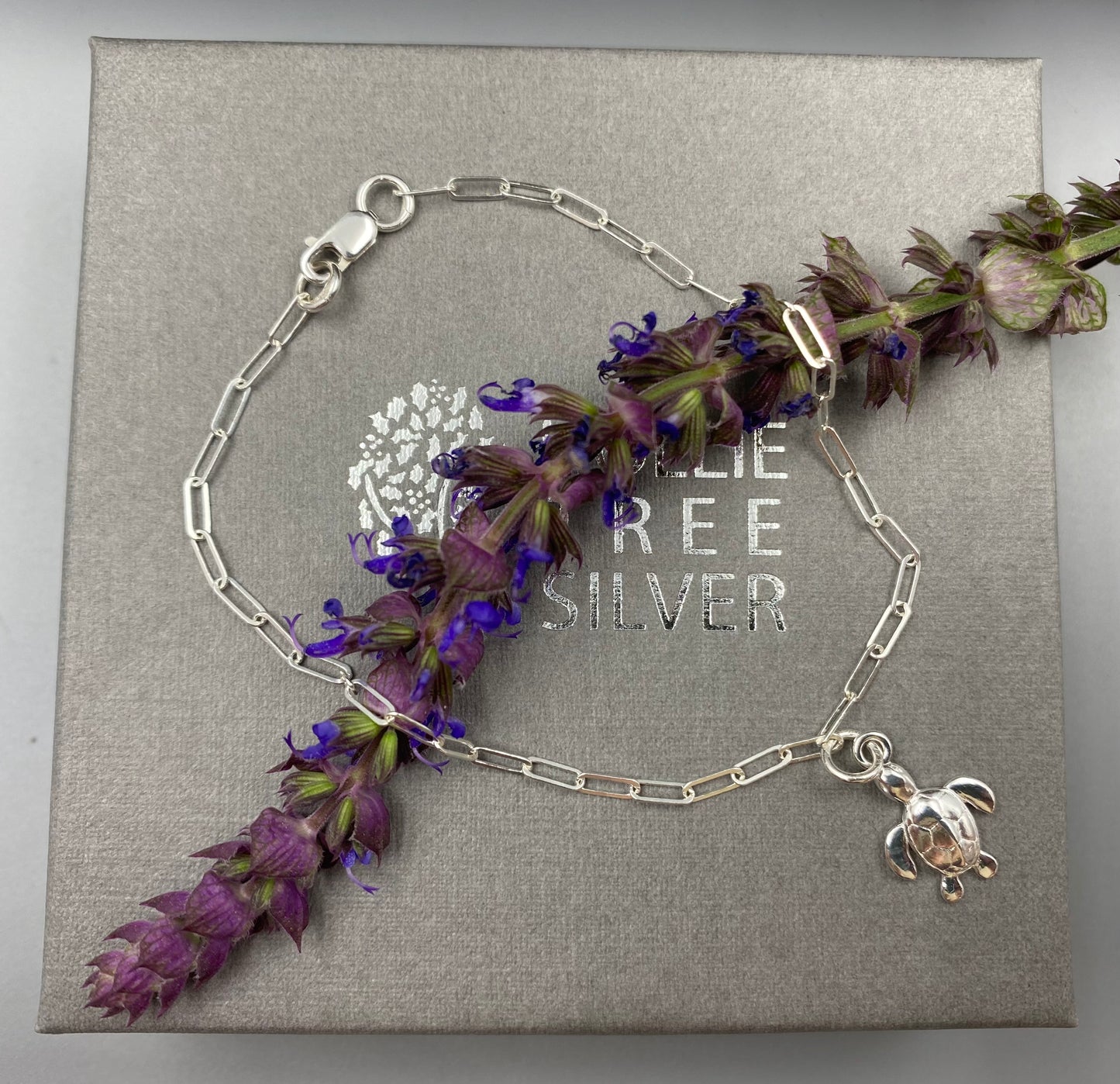Sterling silver turtle charm skinny trace chain bracelet