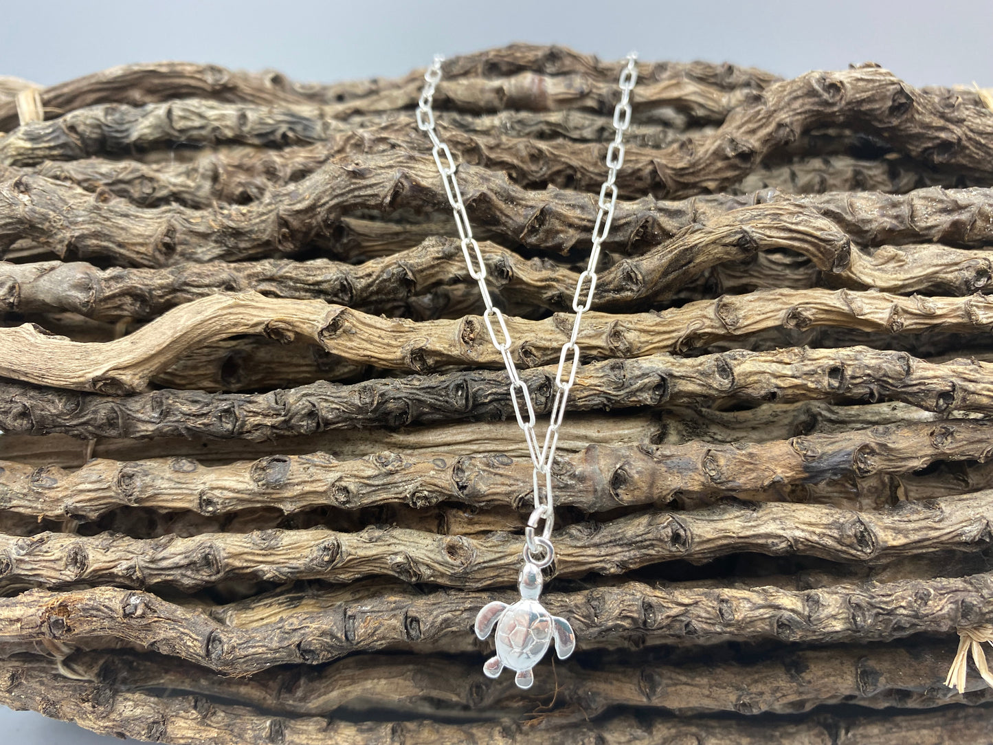 Sterling silver turtle charm skinny trace chain bracelet