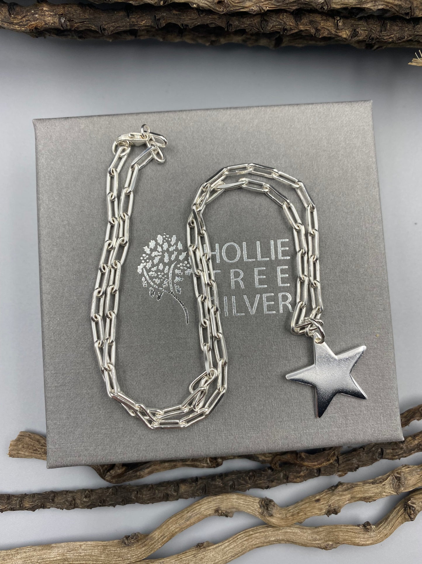 Star charm trace chain necklace in Sterling Silver