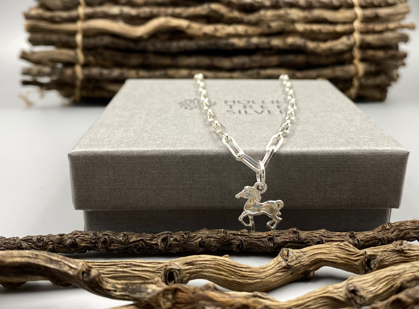 Horse charm trace chain necklace in Sterling Silver