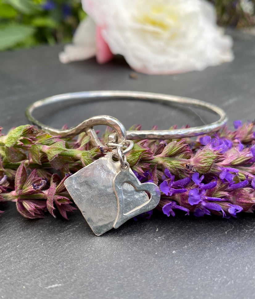 Sterling silver heart and square charm clasp bangle