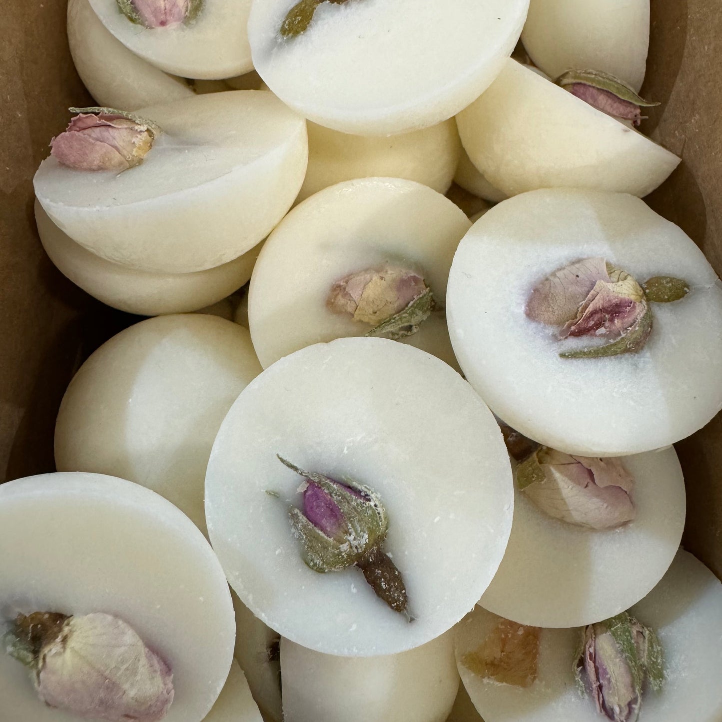 Mix & Match your own 10 Luxury Botanical Wax Melts for £12.50