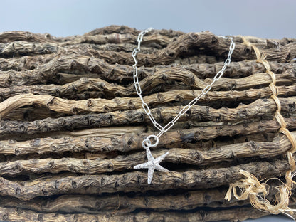 Sterling silver starfish charm skinny trace chain bracelet