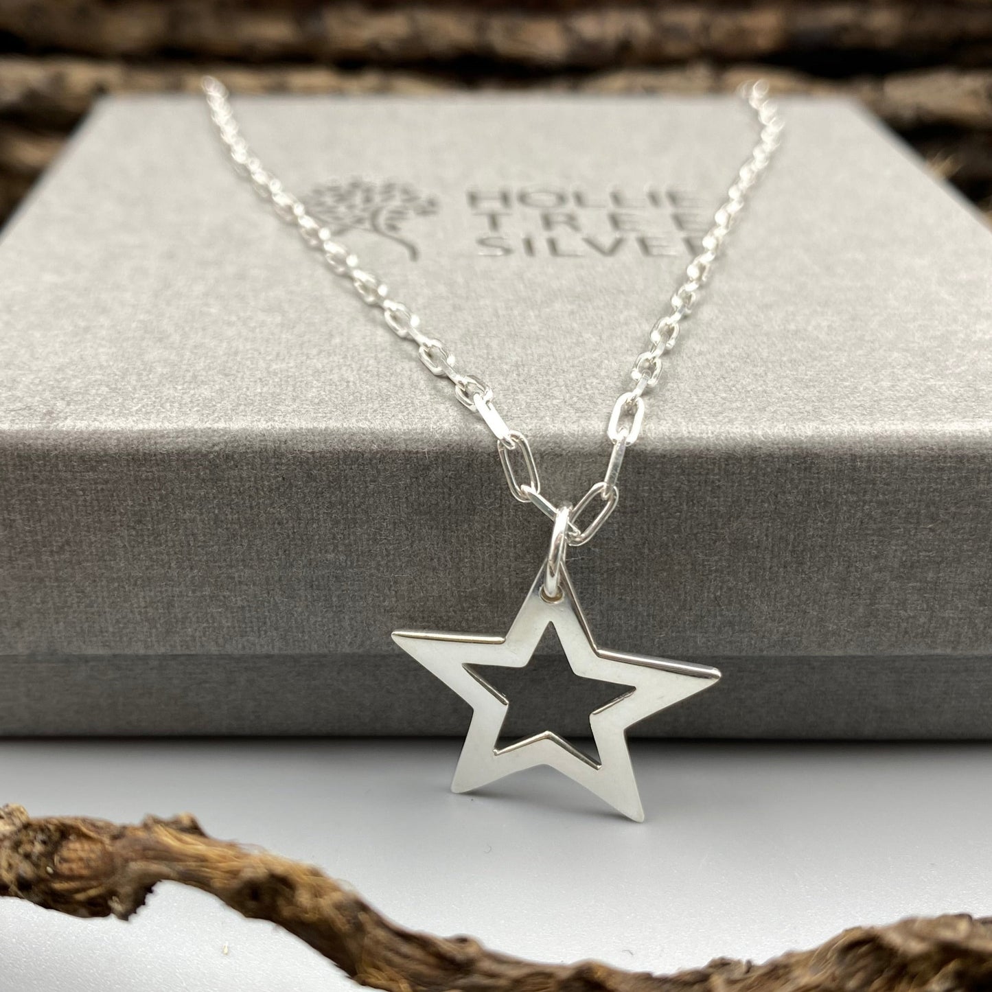 Open star charm skinny trace chain necklace in Sterling Silver