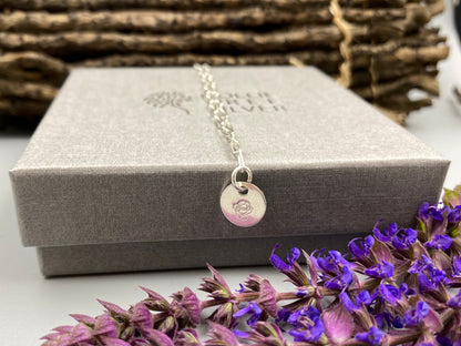 June rose birthday flower skinny trace chain necklace in Sterling Silver